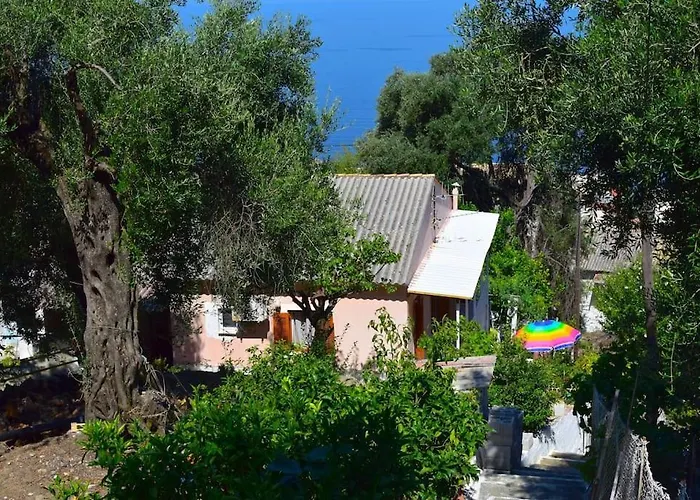 Kiki's Beautiful House On Famous Village