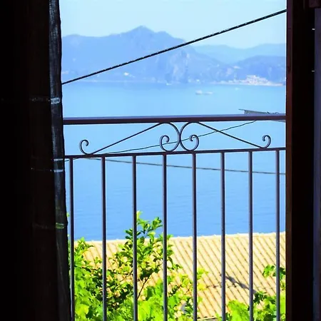 Kiki's Beautiful House On Famous Village Casa vacanze