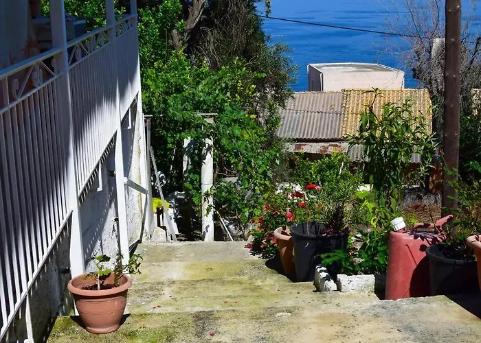 Kiki's Beautiful House On Famous Village *