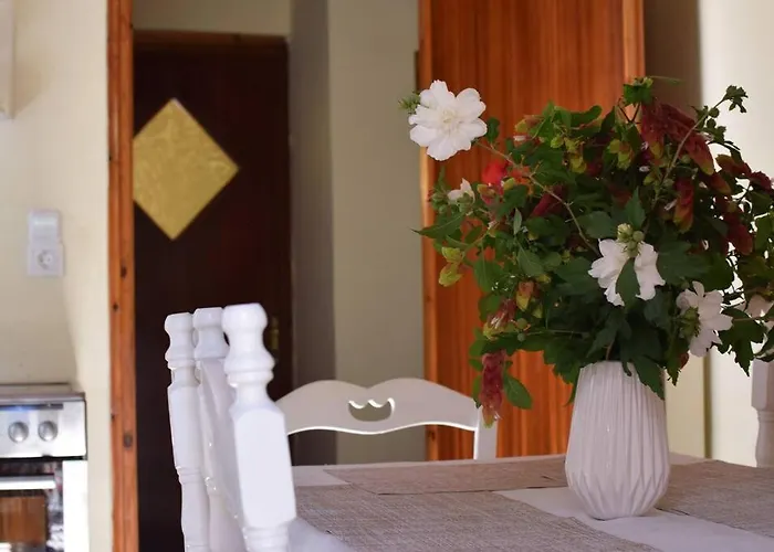 度假居 Kiki's Beautiful House On Famous Village Pentátion