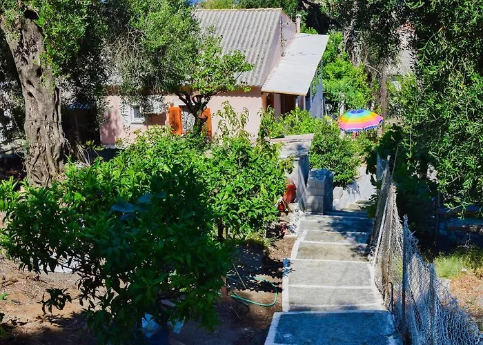 度假居 Kiki's Beautiful House On Famous Village Pentátion